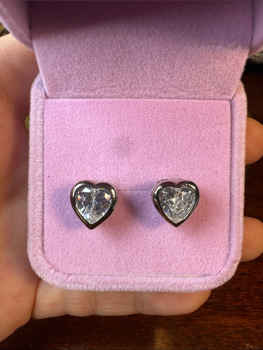 3082-Swarovski Crystal Element post earrings